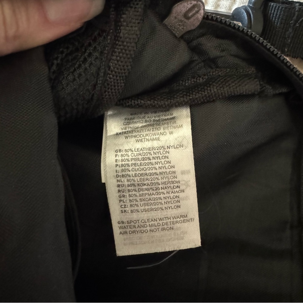 north face x supreme | rose gold metallic shoulder crossbody shoulder bag - Picture 6 of 9